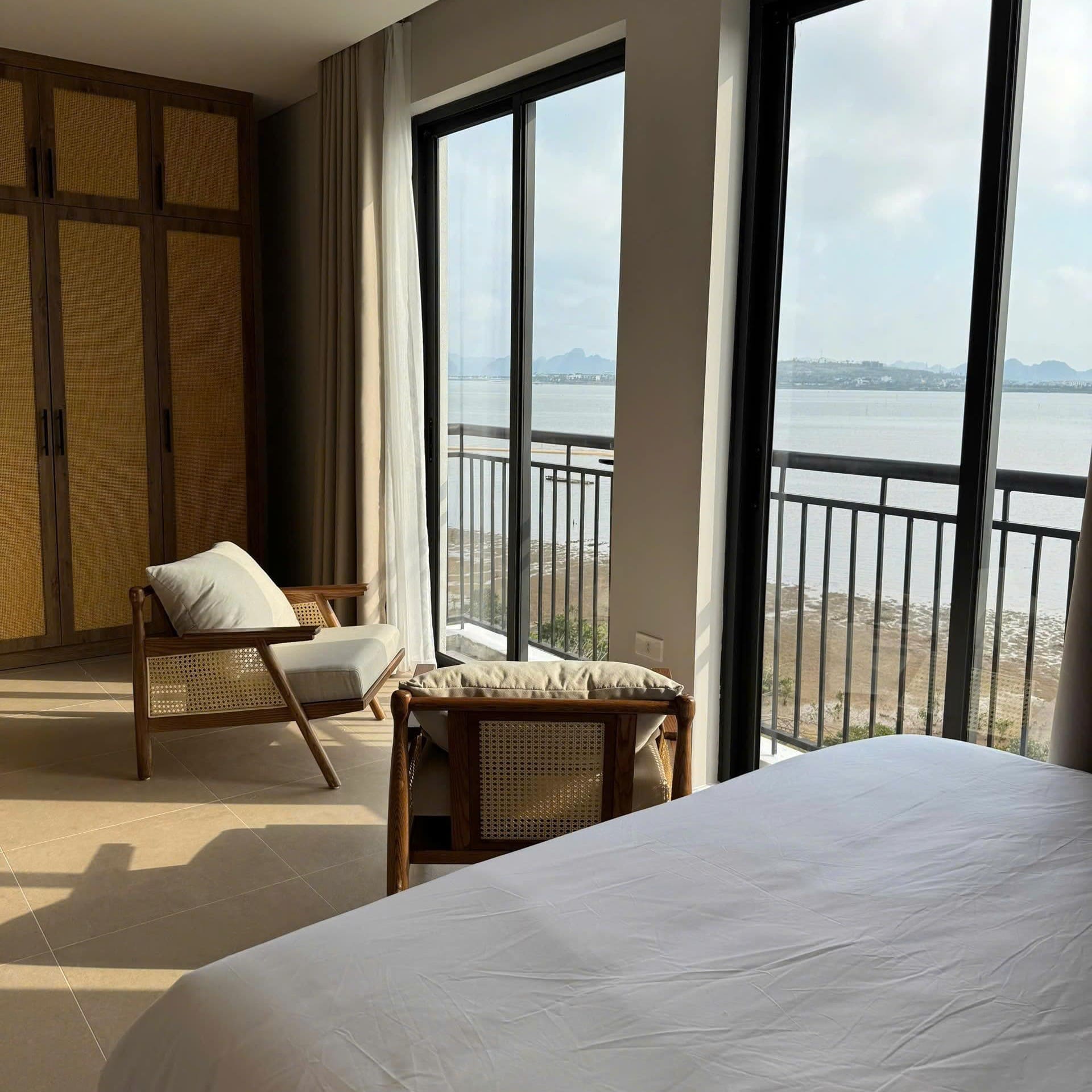 Đặt Villa Haborbay cùng Thái Sơn Hạ Long