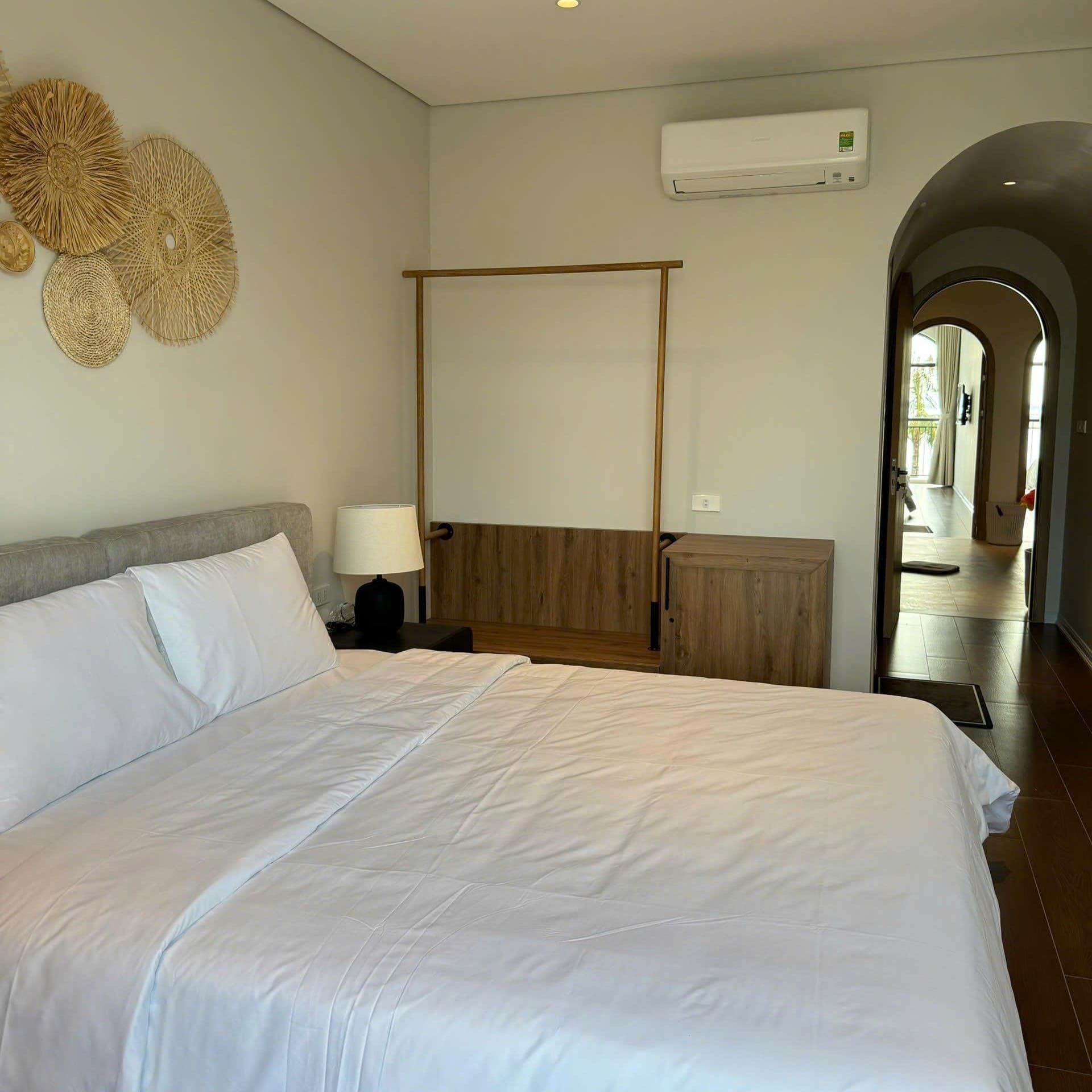 Đặt Villa Haborbay cùng Thái Sơn Hạ Long