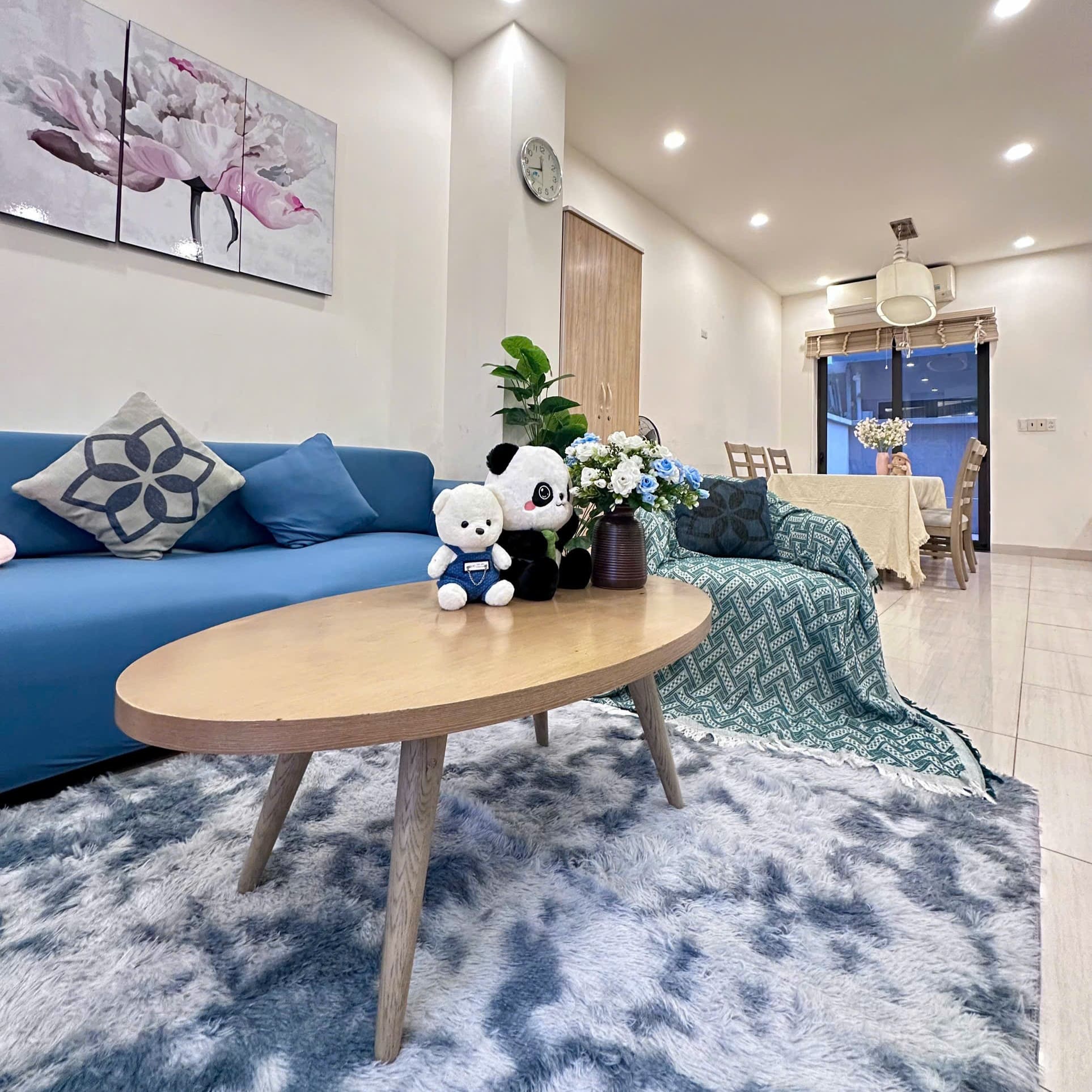 Đặt Villa Lotus Hạ Long cùng Thái Sơn