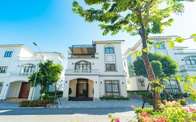 Beverly Hill